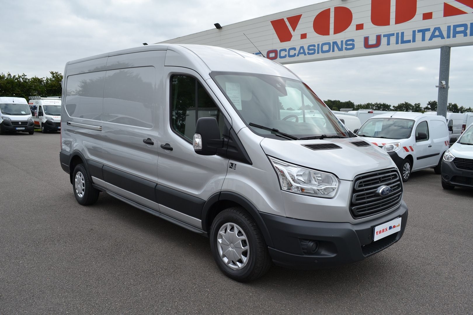 TRANSIT 2T FG T350 L3H2 130 TREND BUSINESS - tous