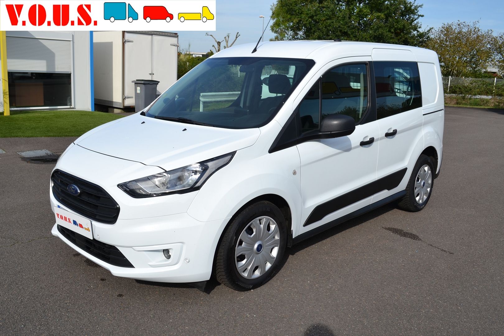 Transit L100 TRANSIT CONNECT L1 100 CABINE APPROFONDIE TREND - tous